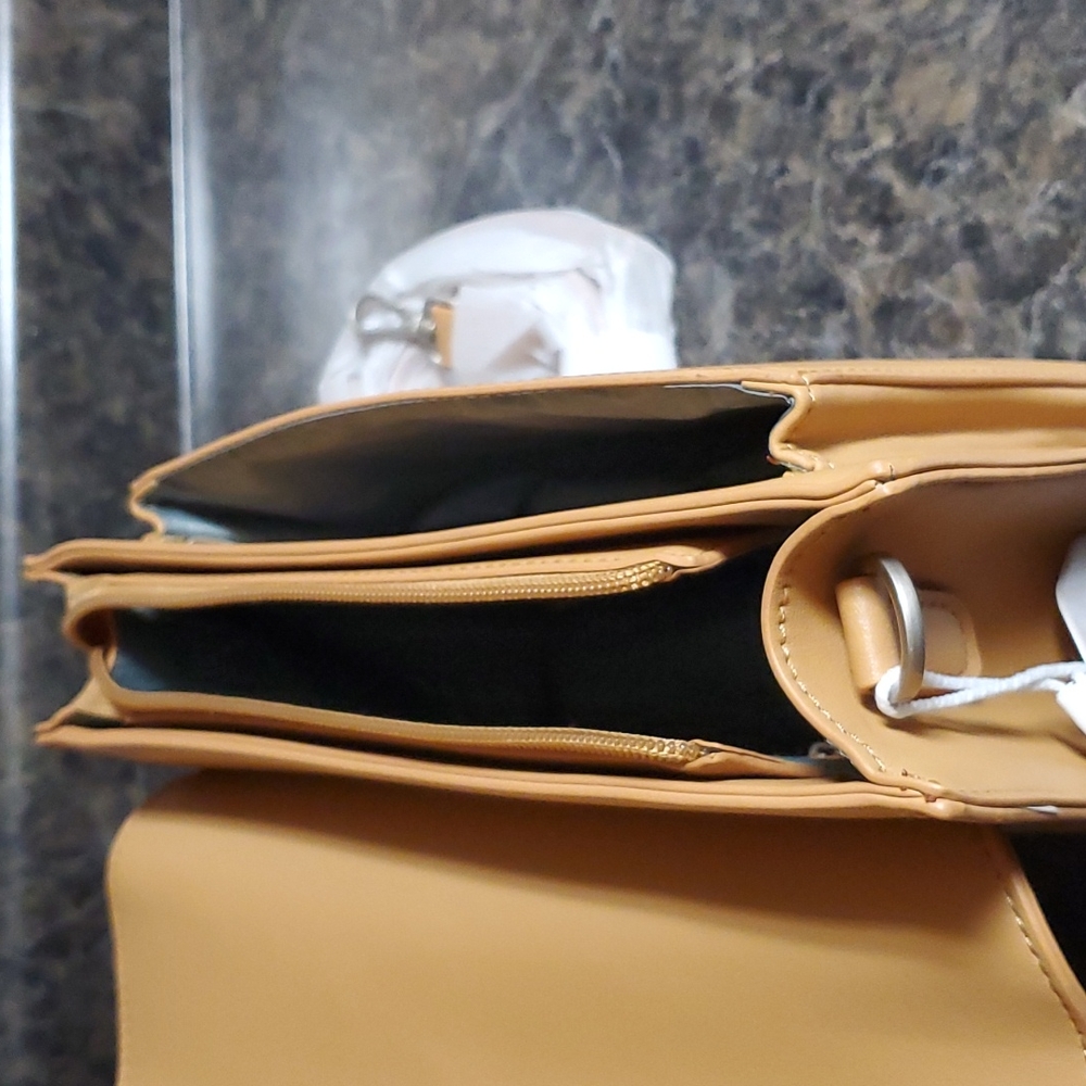 NWT Pixie Mood Zoe Crossbody - Honey - Picture 7 of 7